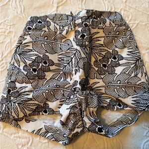 Janie and Jack 3-6m Shorts - Black and White
